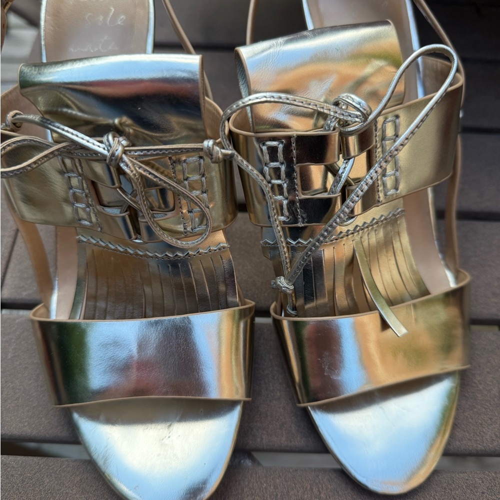Banana Republic Gold Heels Michaela
